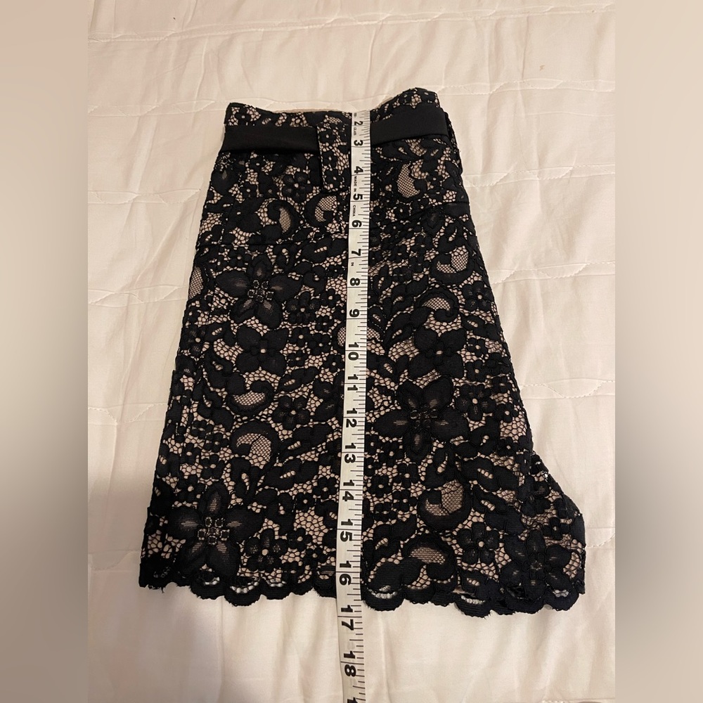 Guess by Marciano Black Floral Lace High Waist Shorts - Picture 8 of 9